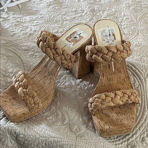 DOLCE VITA Platform Sandals - Tan
